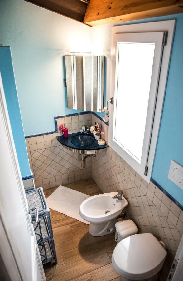 B&B Il Cenerino Sant'Antioco Bagian luar foto